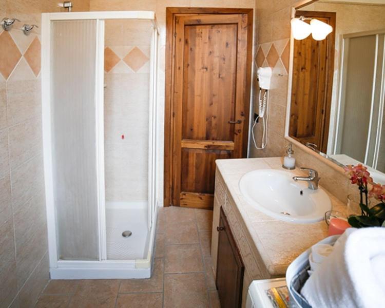 Palazzo Le Muse Apartments ベヴァーニャ エクステリア 写真
